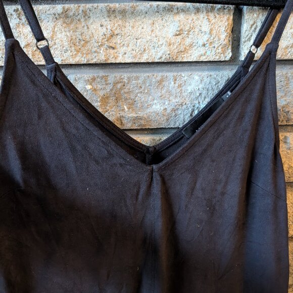 Velvet romper shorts - Picture 2 of 3